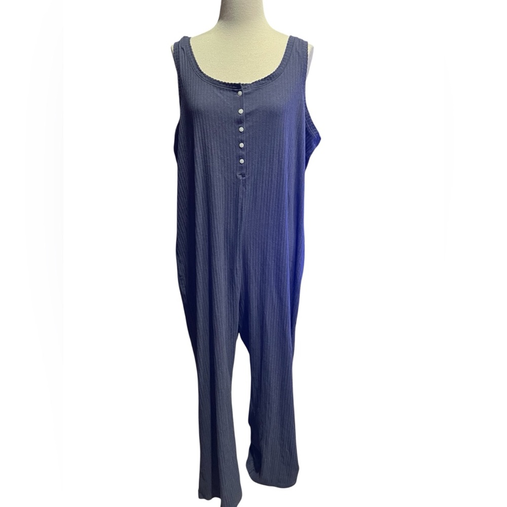 Old Navy sleeveless, ribbed, button-front jumpsuit or romper size XL